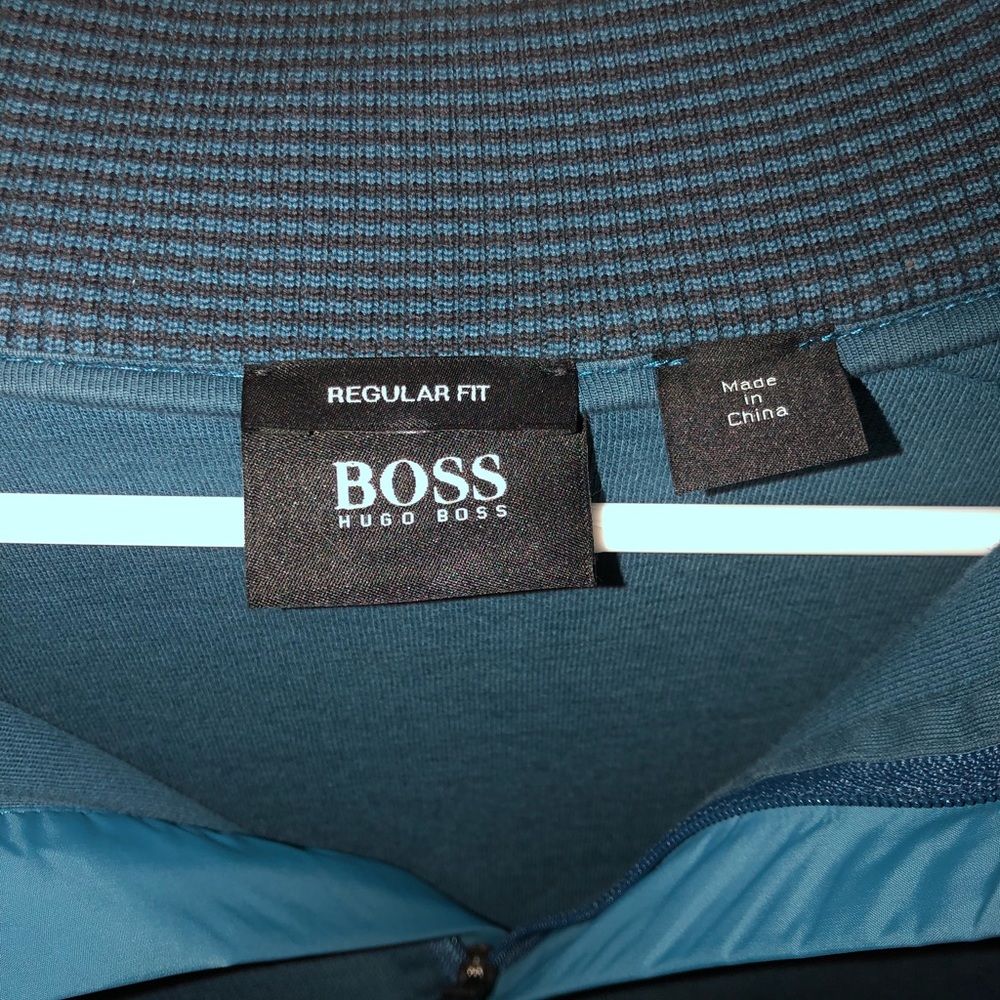 Hugo Boss pullover - Picture 2 of 2